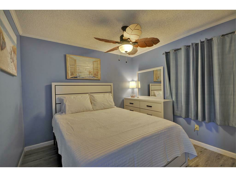 Topsail Reef 378 BLDG 7 North Topsail Beach condominium rental