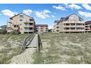 SAND PEBBLES COMPLEX FROM BEACH