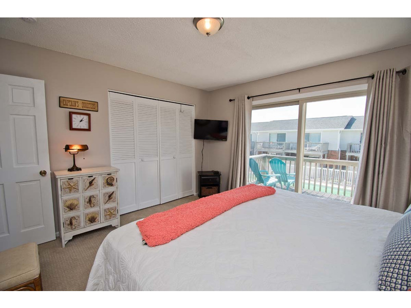 Pine Knoll Townes 51 Pine Knoll Shores townhome rental