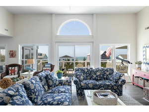 Welcome to Bluebird By The Sea!