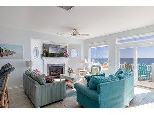 Welcome to Alpha East!