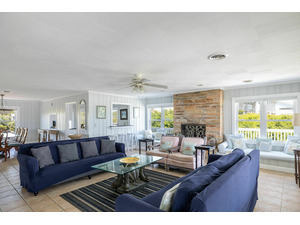 Welcome to Oceanfront Escape!