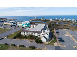 Resting Beach Place (HIH704) image