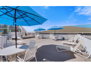 Causeway Inn 204 image