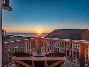 Stunning sunrises are the show stopper every day at Beachside Family Fun